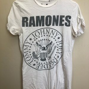 Ramones tee